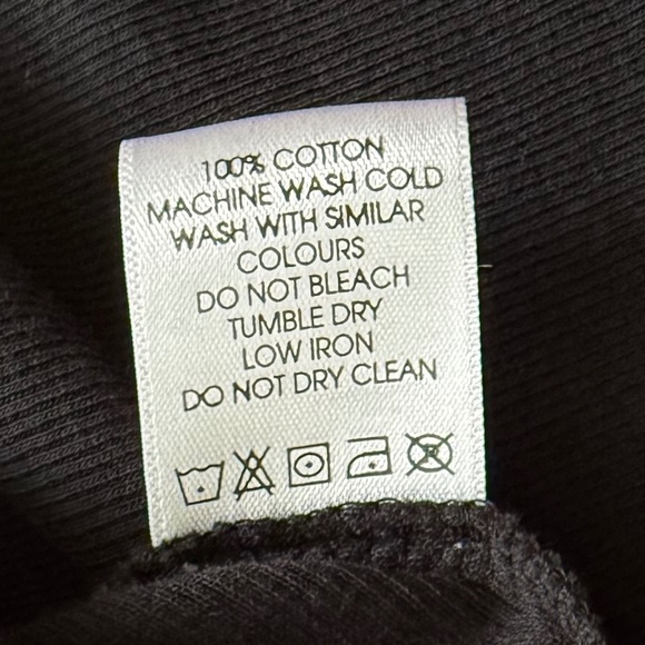 Able Clothing FashionABLE Julia Anywhere Button Up Top, Small - Picture 9 of 13